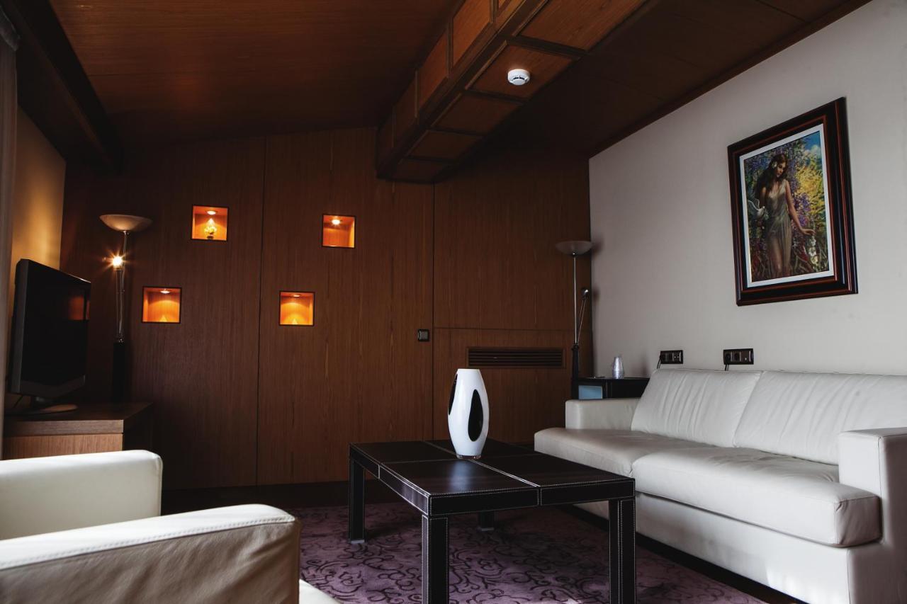 Hotel Rios San Adrian  Ngoại thất bức ảnh