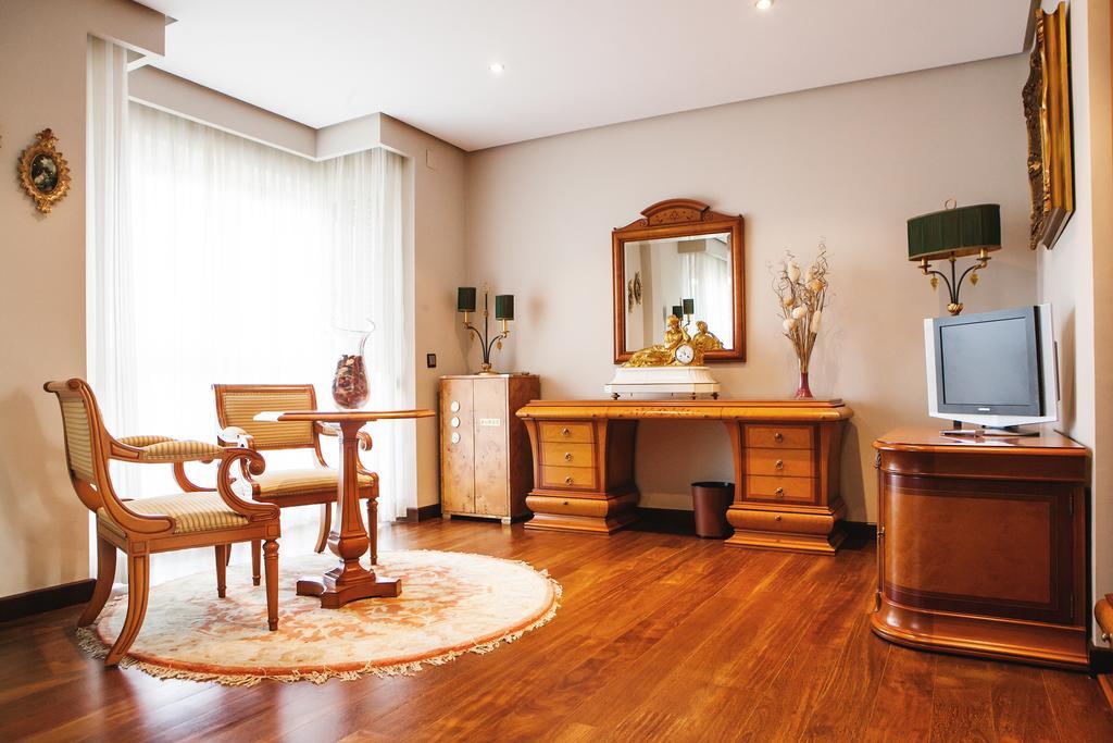 Hotel Rios San Adrian  Ngoại thất bức ảnh